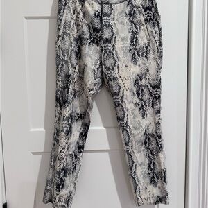 Zara Basic Monochrome Snakeskin Patterned Pants